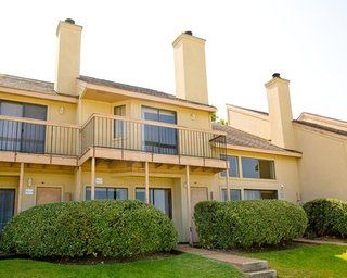 Villas On The Lake Montgomery Exterior photo